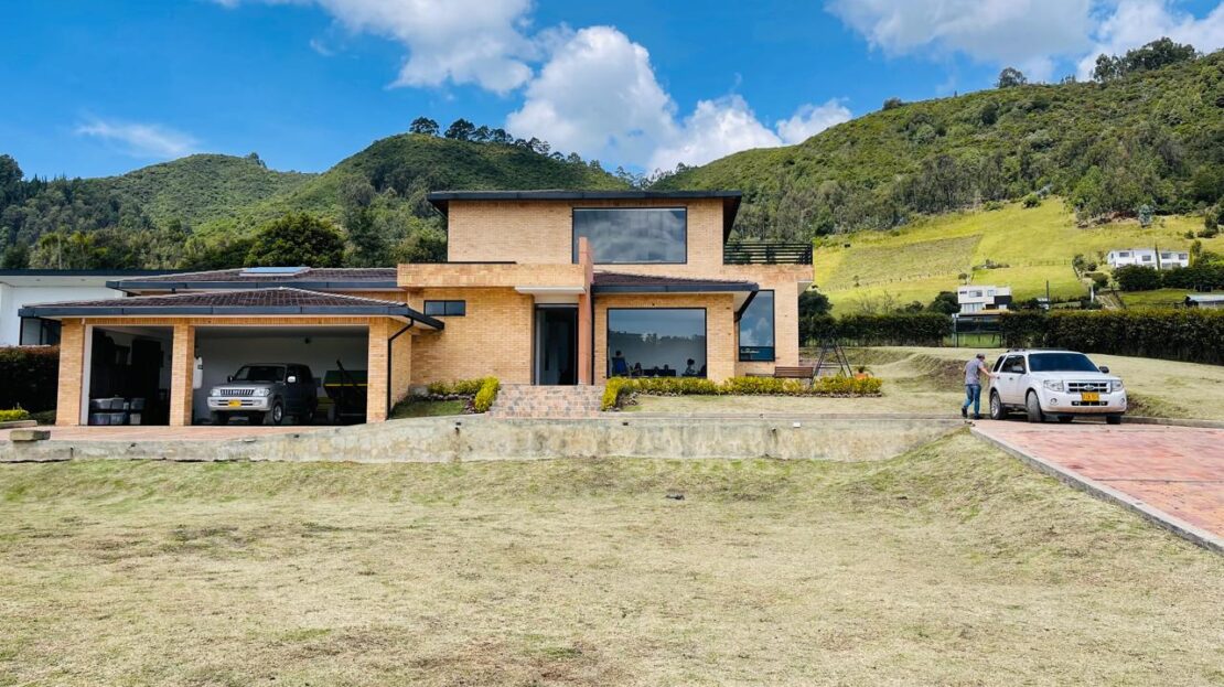 WhatsApp Image 2024 10 09 at 12.18.07