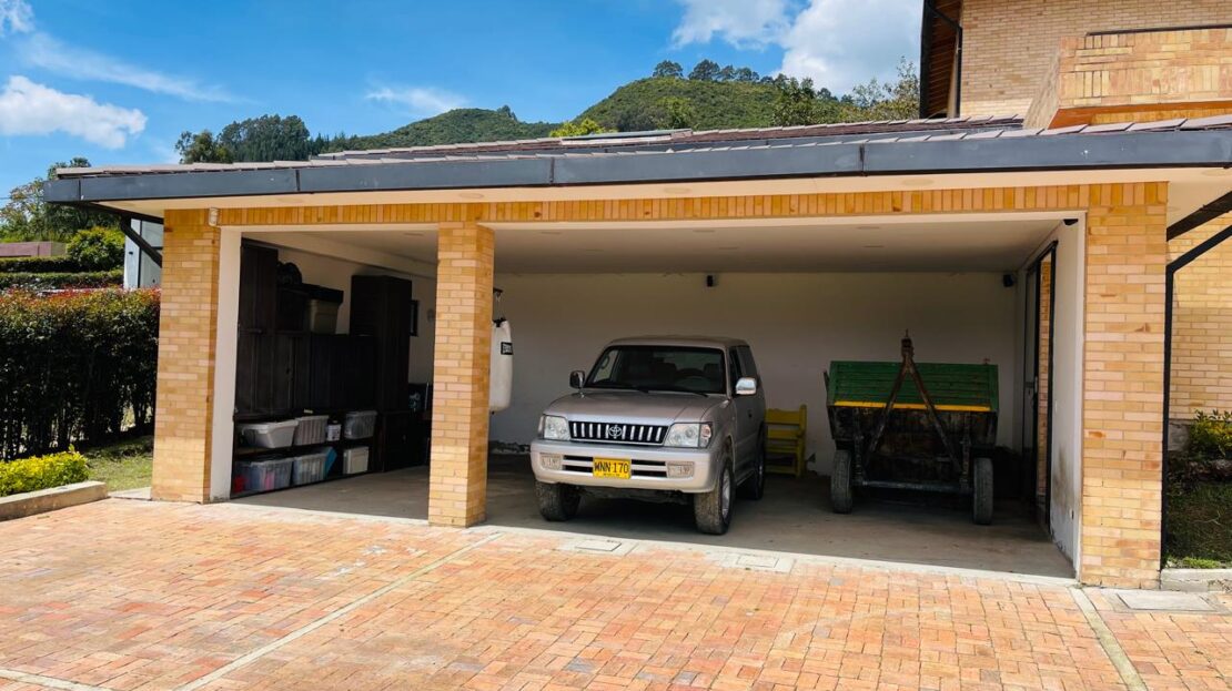 WhatsApp Image 2024 10 09 at 12.18.08