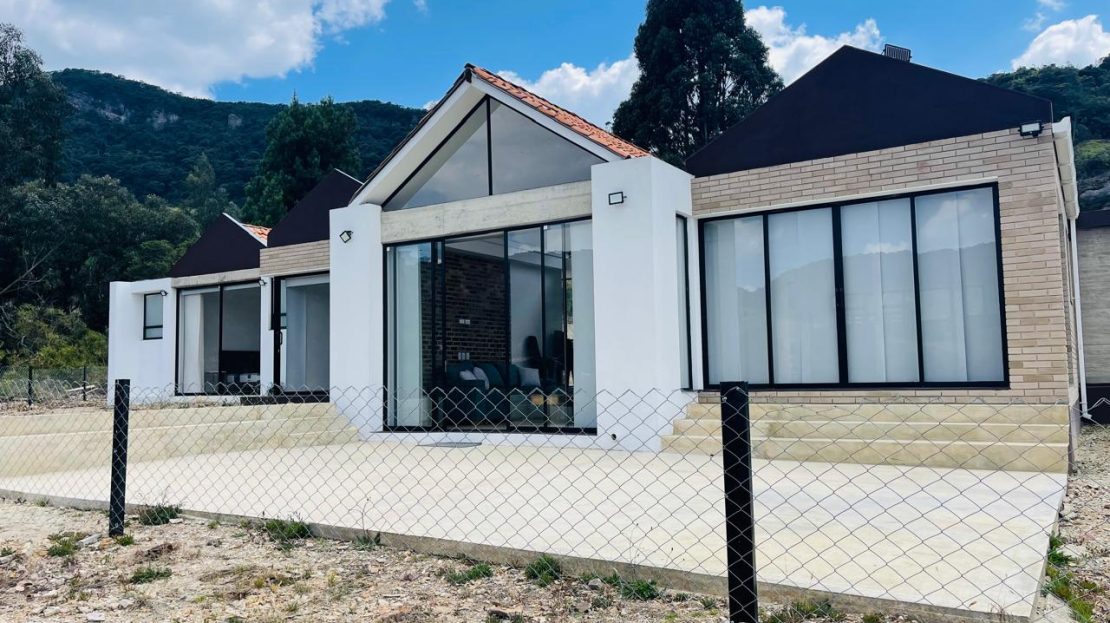 WhatsApp Image 2025 03 24 at 9.46.04 AM 12