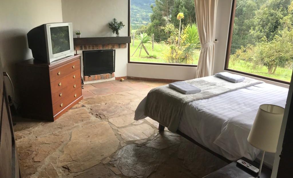 WhatsApp Image 2025 04 11 at 20.52.02 4