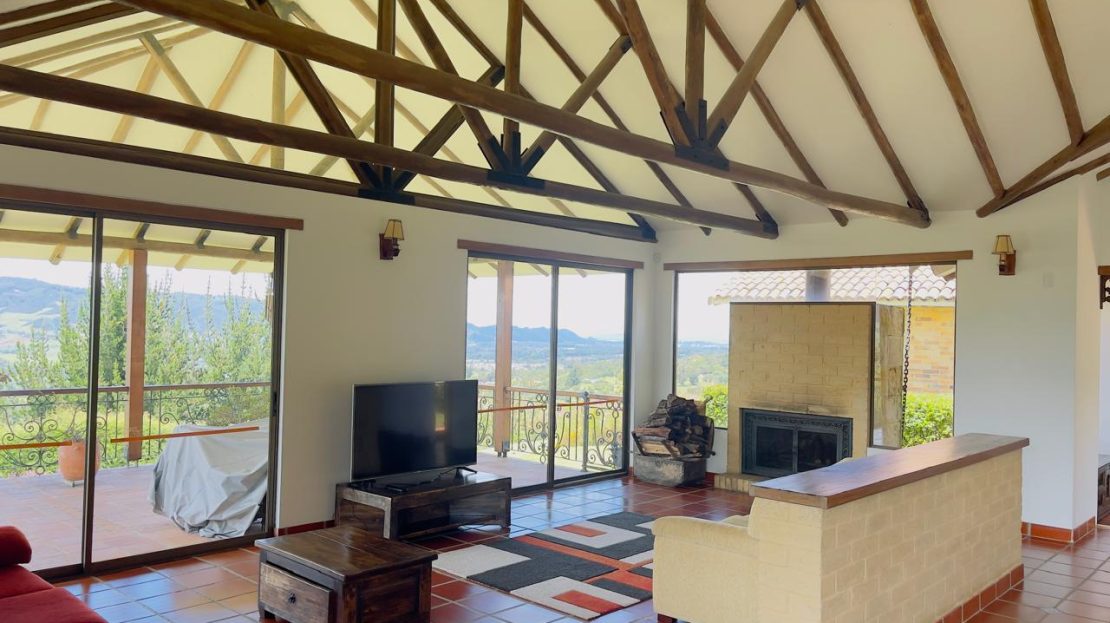 WhatsApp Image 2025 08 22 at 12.29.01 1