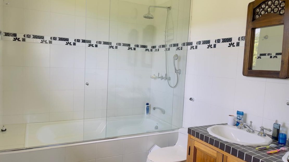 WhatsApp Image 2025 08 22 at 12.29.04 3