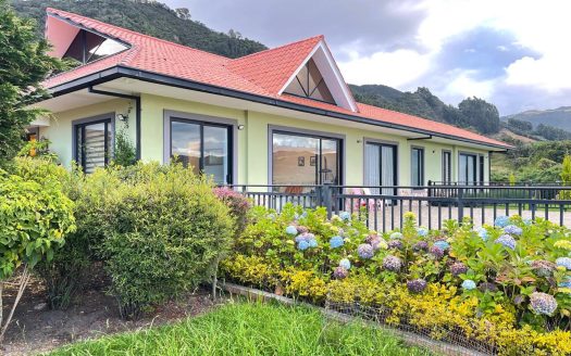 WhatsApp Image 2025 10 13 at 12.36.30 PM 1