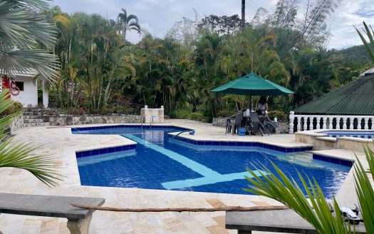 WhatsApp Image 2025 10 17 at 09.57.05 14